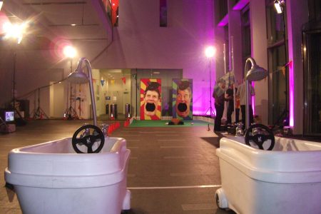 motorised bath tubs from Hi5 events