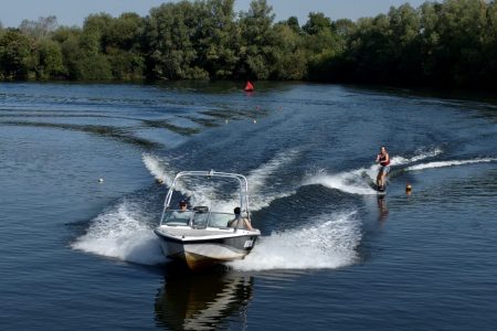 Water skiing at Reading Lake